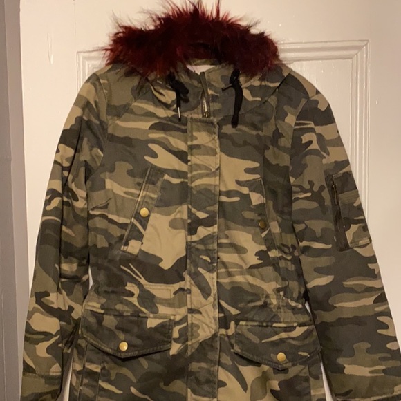combat/ army jacket with fur - Picture 2 of 3